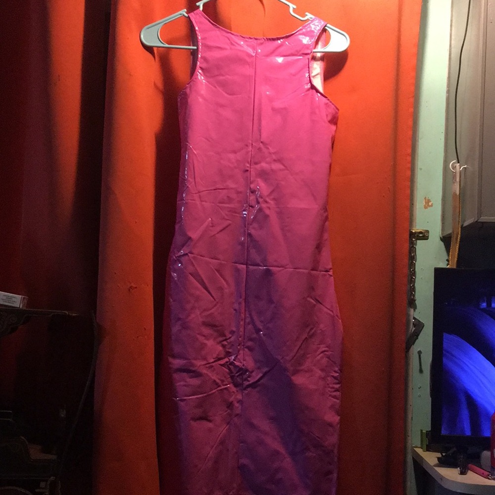 Clubbing/Intimate Dress - Picture 2 of 4